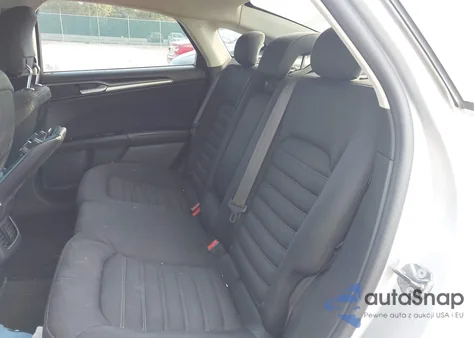 2013 Ford Fusion Se z USA, uszkodzony, nr VIN 3FA6P0H79DR358166